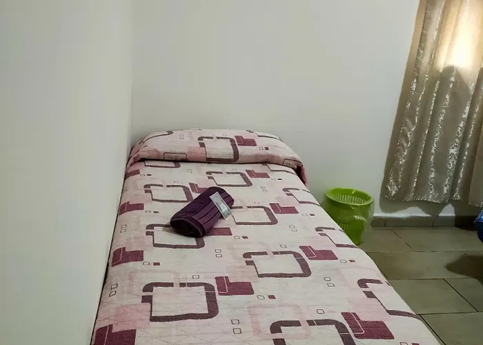 Cta Aeroporto Fontanarossa Frühstückspension 3*